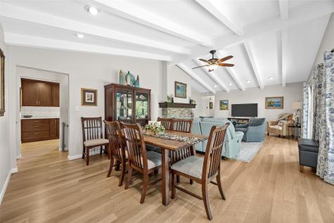 3515 Northwood Drive NE Cedar Rapids IA 52402