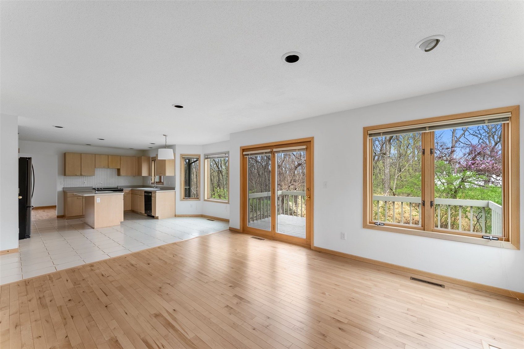 24 Samuel Drive Iowa City IA 52245