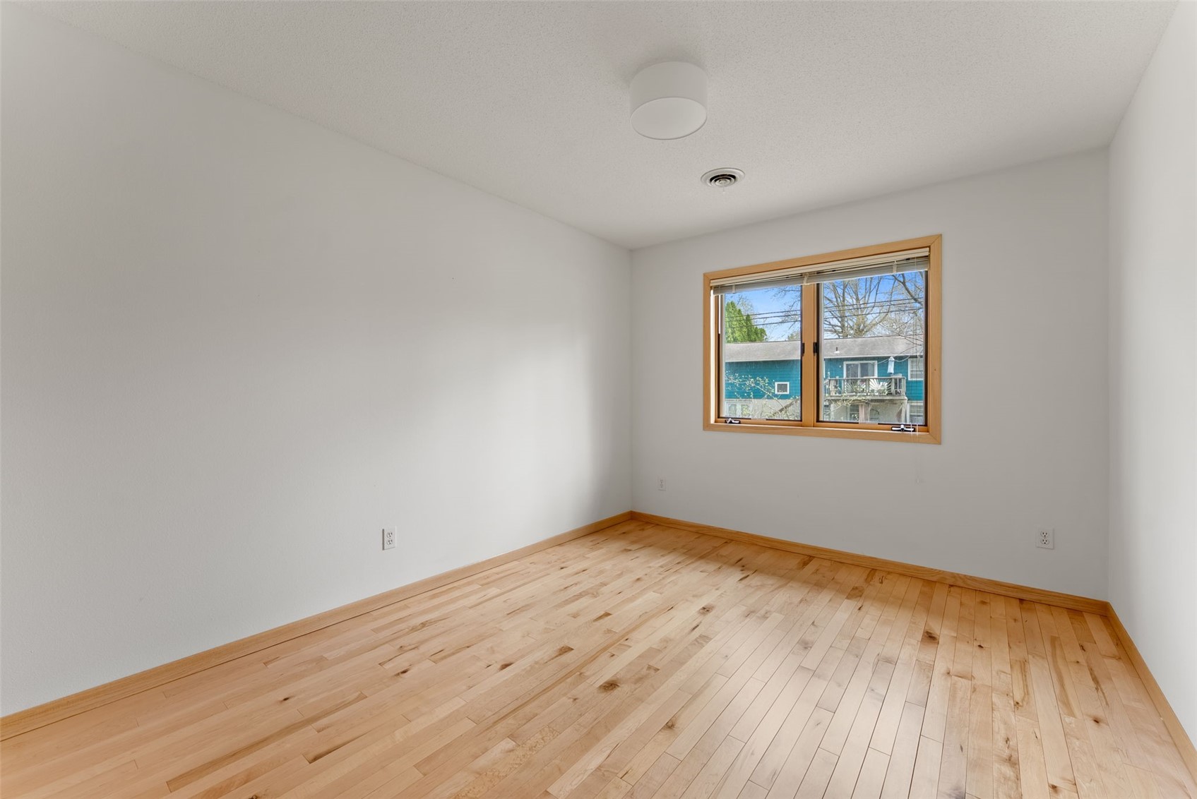 24 Samuel Drive Iowa City IA 52245