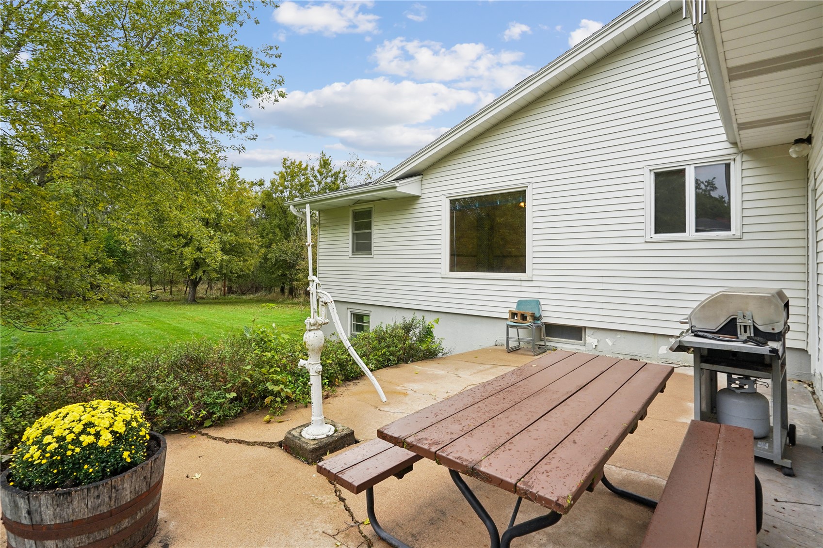 1030 Rolling Glen Drive Marion IA 52302