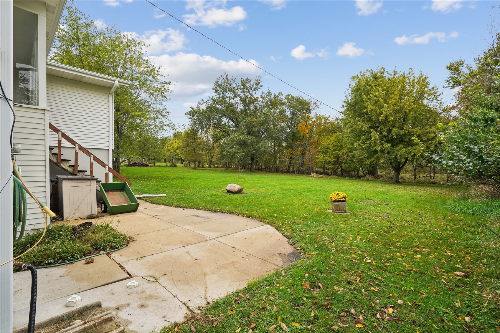 1030 Rolling Glen Drive Marion IA 52302
