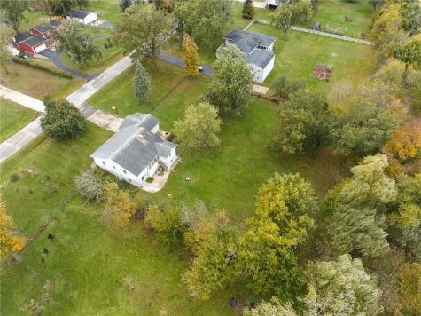 1030 Rolling Glen Drive Marion IA 52302