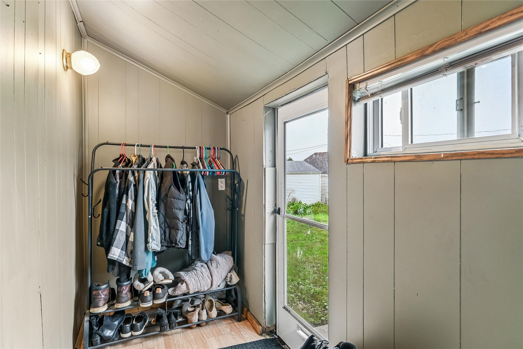 109 Tuttle Street E Norway IA 52318