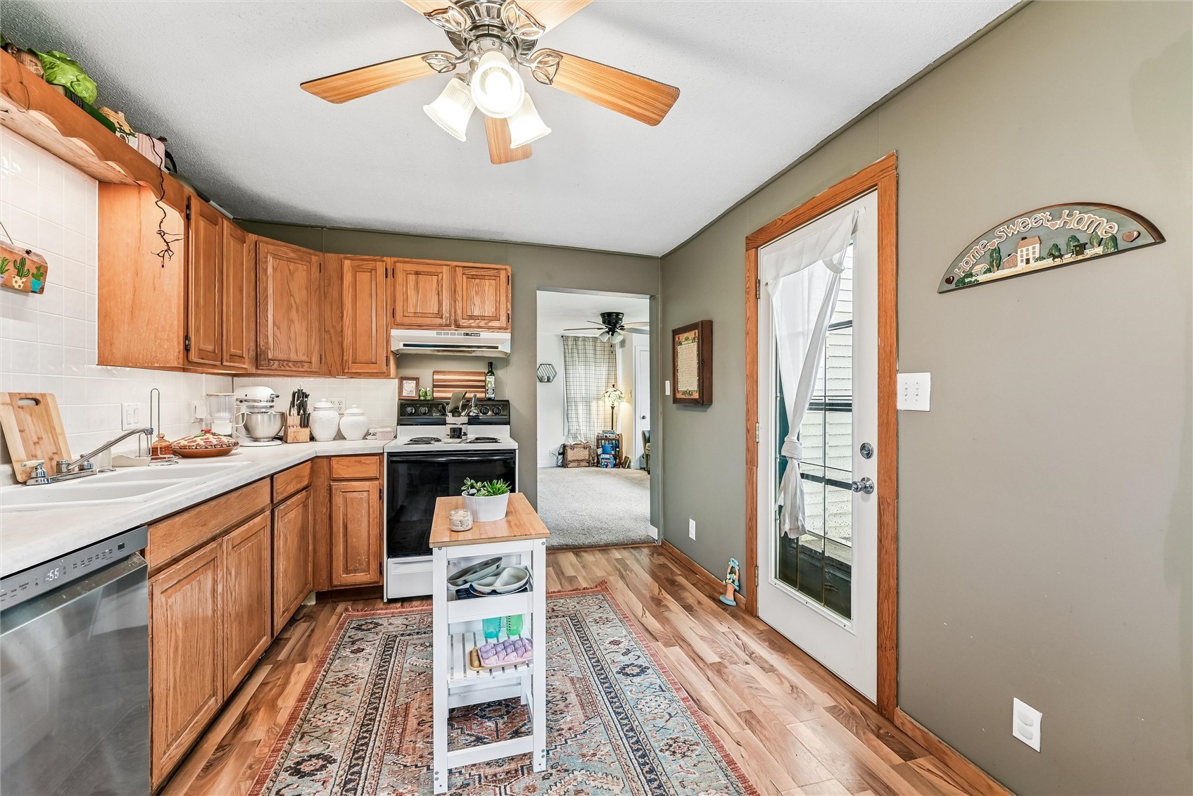 109 Tuttle Street E Norway IA 52318