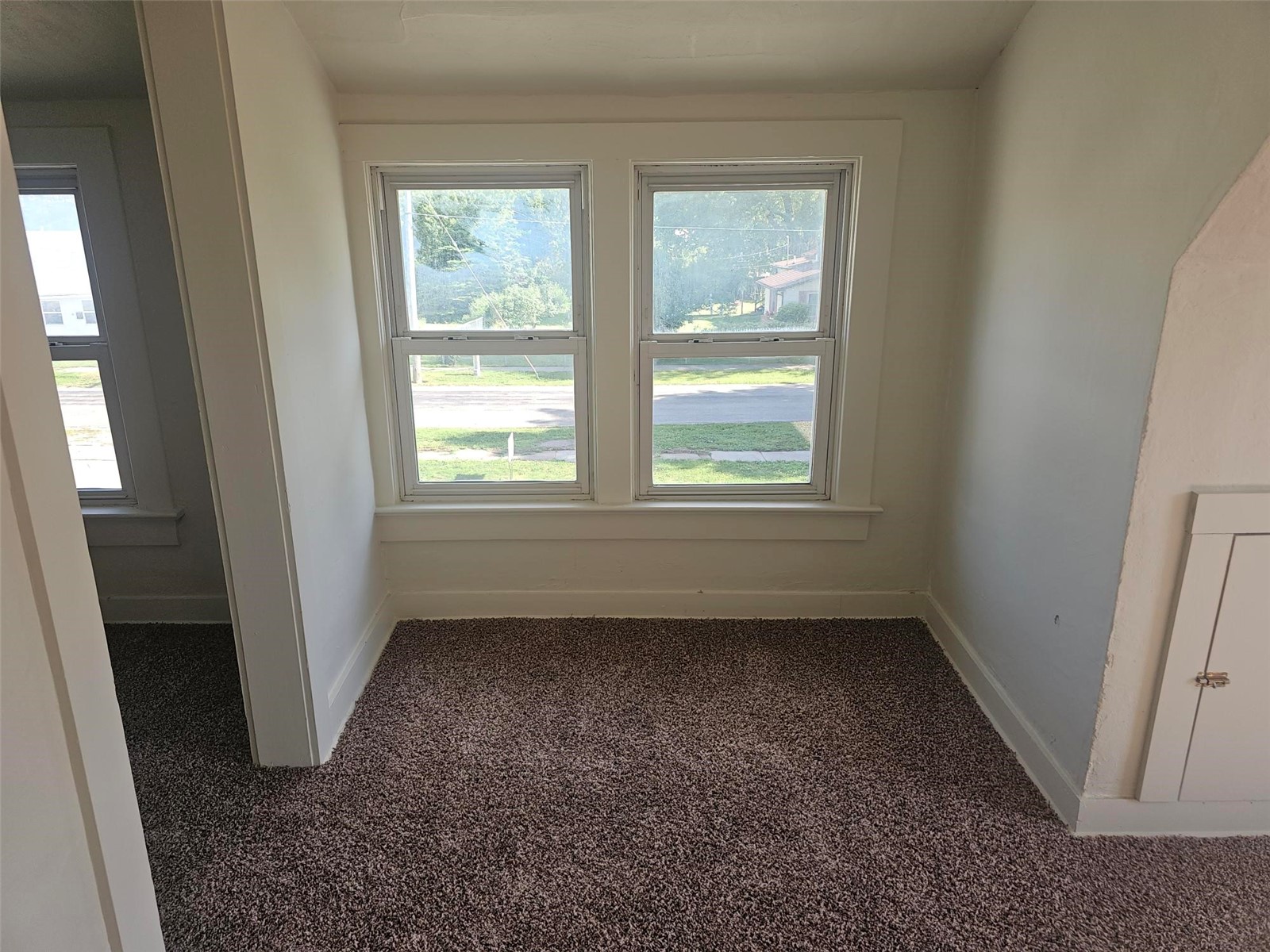 1105 5th Street E Vinton IA 52349