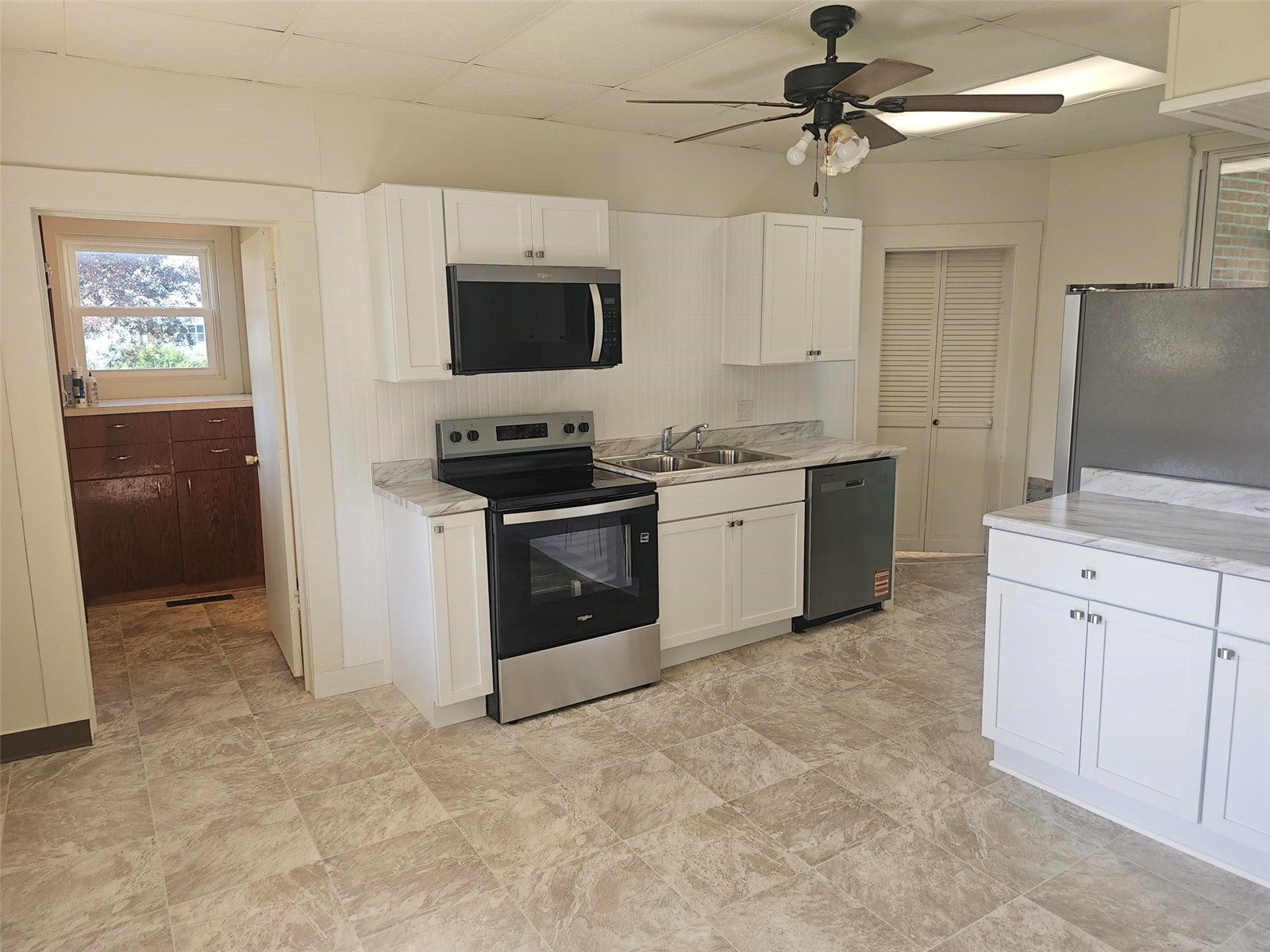 1105 5th Street E Vinton IA 52349