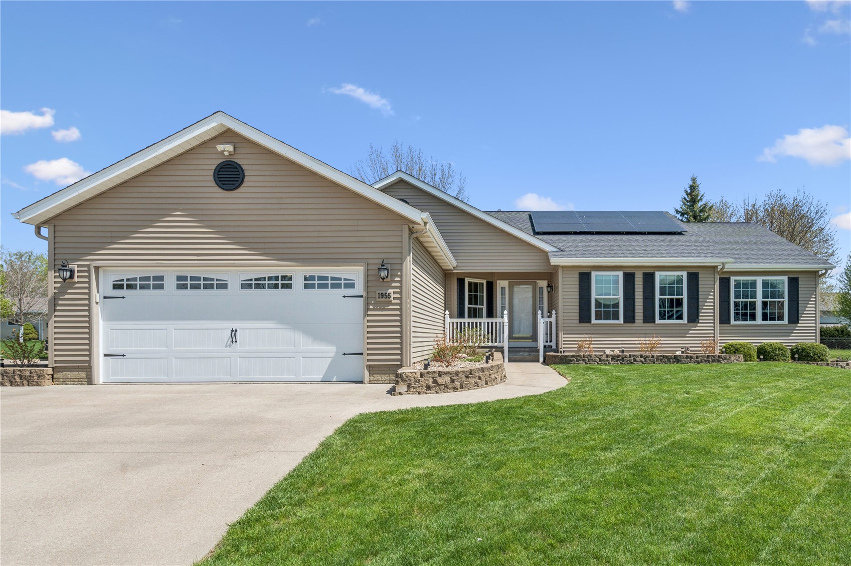 1955 Charleston Drive Marion IA 52302