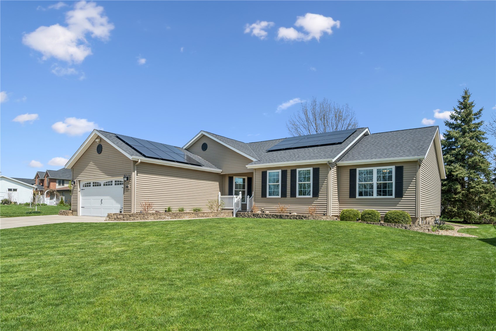 1955 Charleston Drive Marion IA 52302