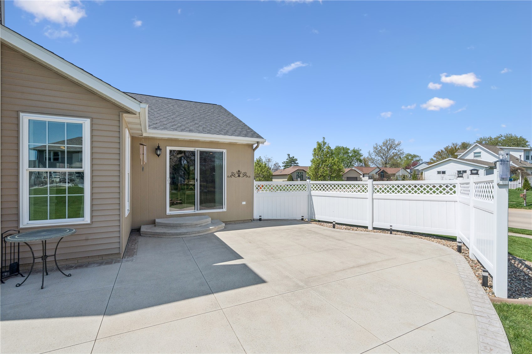 1955 Charleston Drive Marion IA 52302
