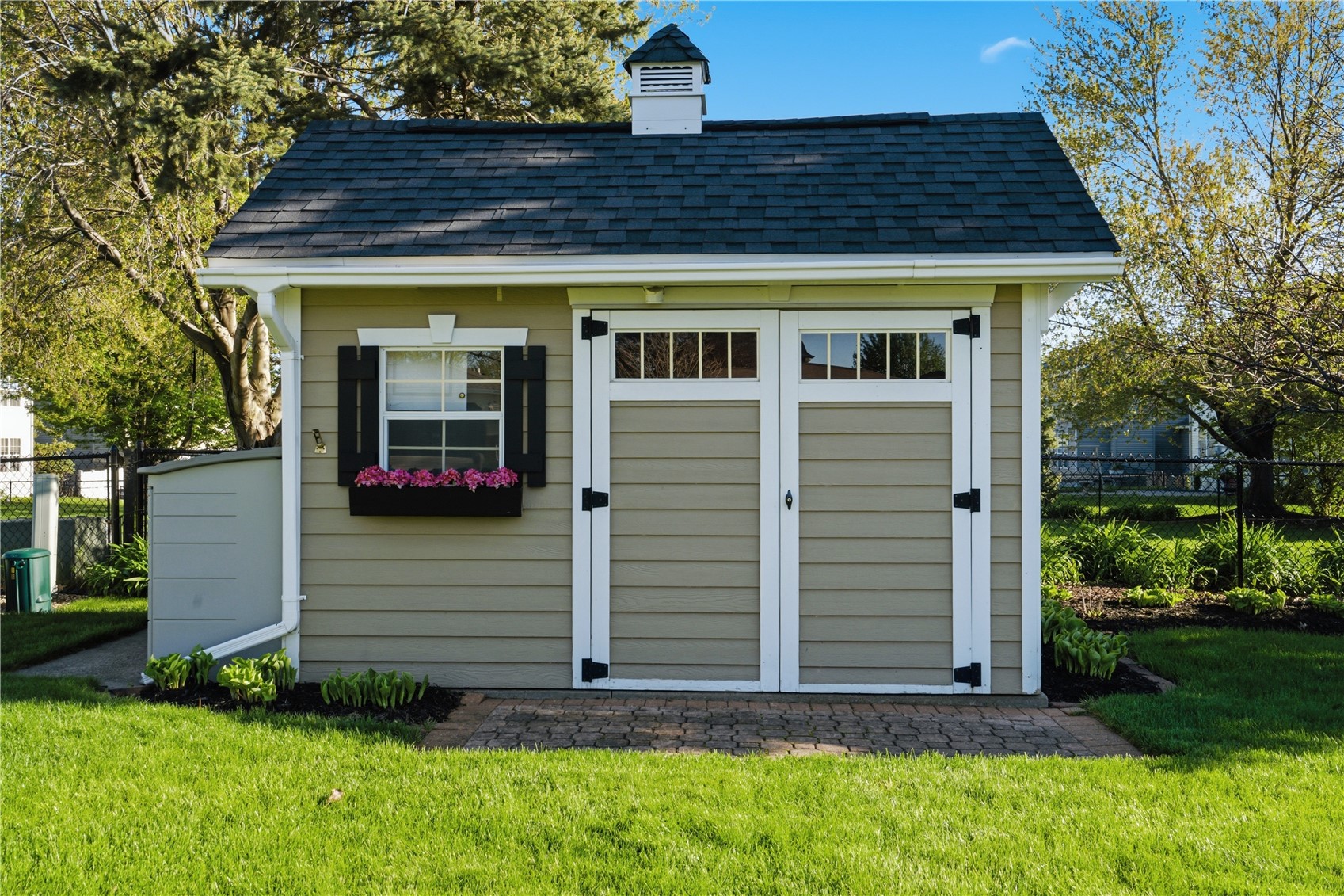 1955 Charleston Drive Marion IA 52302