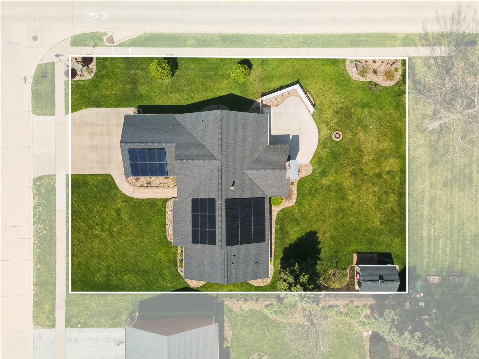1955 Charleston Drive Marion IA 52302
