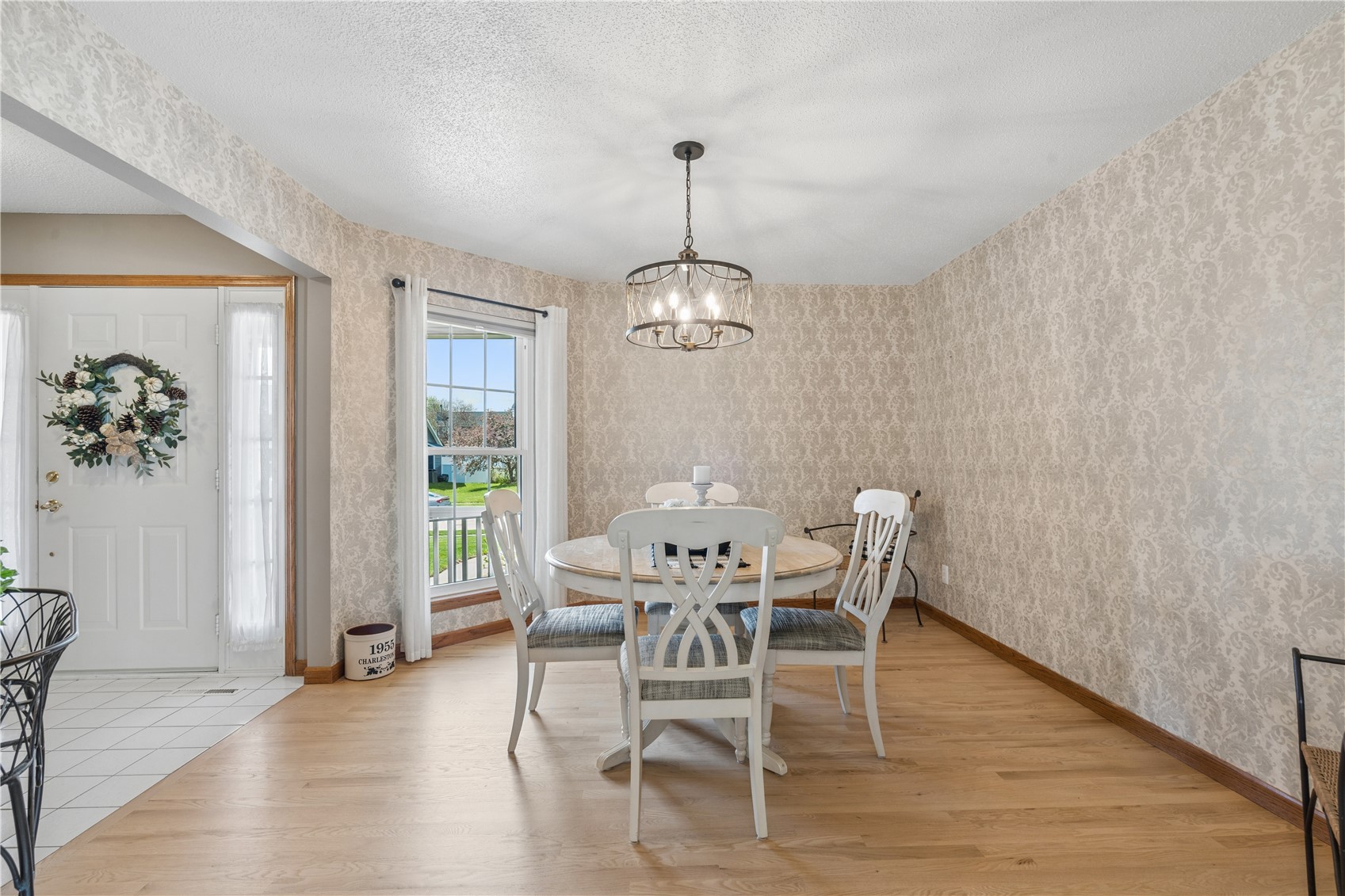 1955 Charleston Drive Marion IA 52302