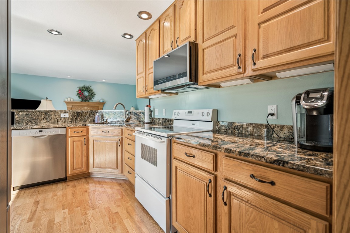 1285 Pacific Street Ely IA 52227