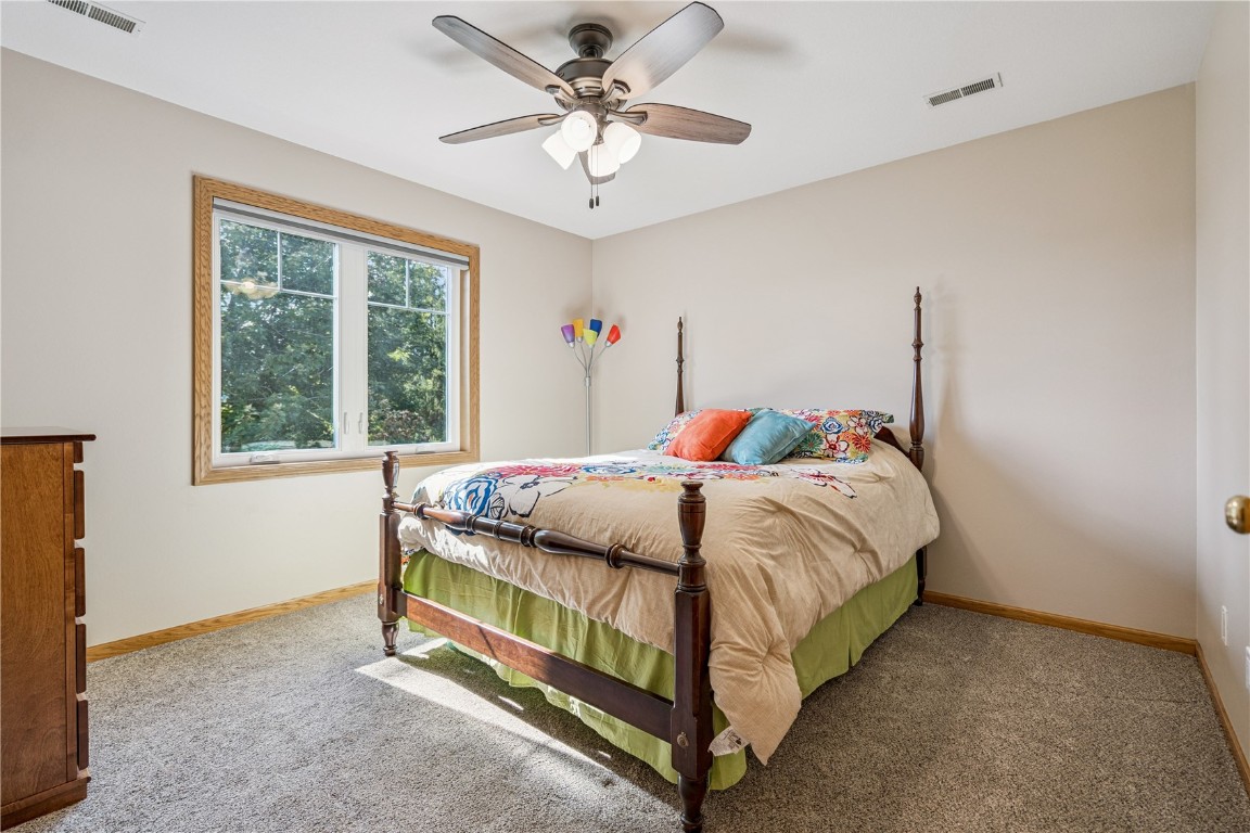 1285 Pacific Street Ely IA 52227