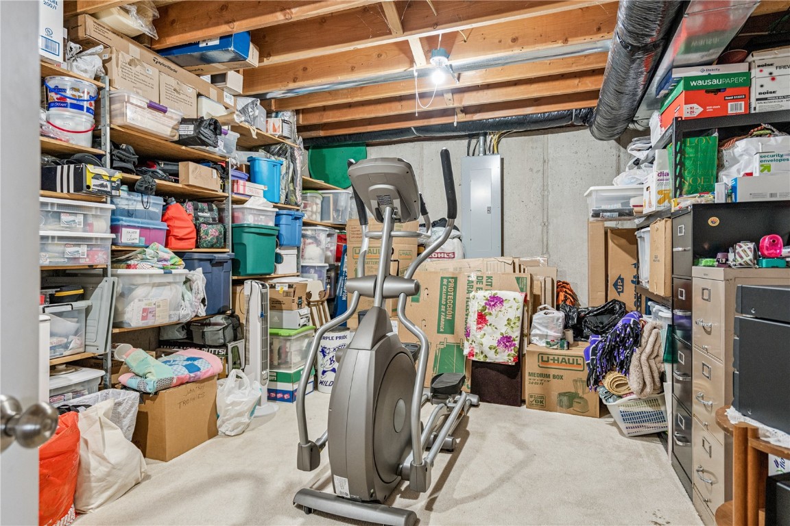 1285 Pacific Street Ely IA 52227