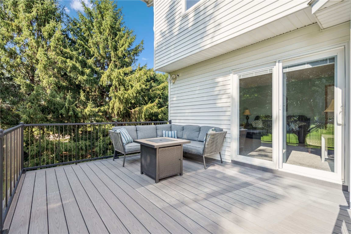 1285 Pacific Street Ely IA 52227