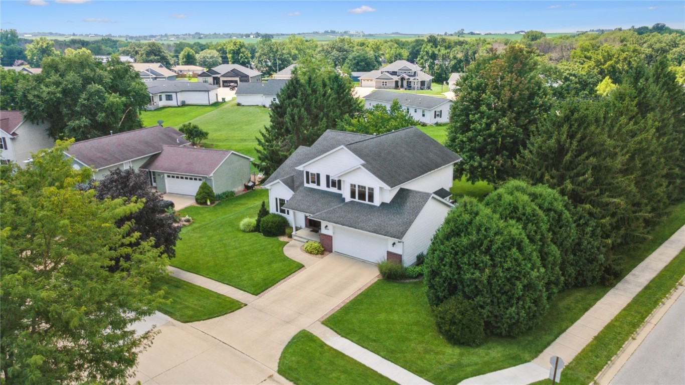 1285 Pacific Street Ely IA 52227