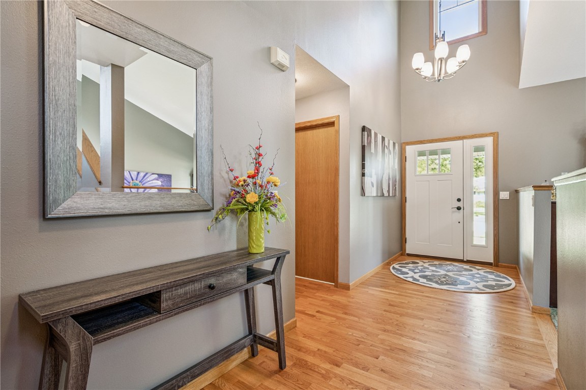 1285 Pacific Street Ely IA 52227