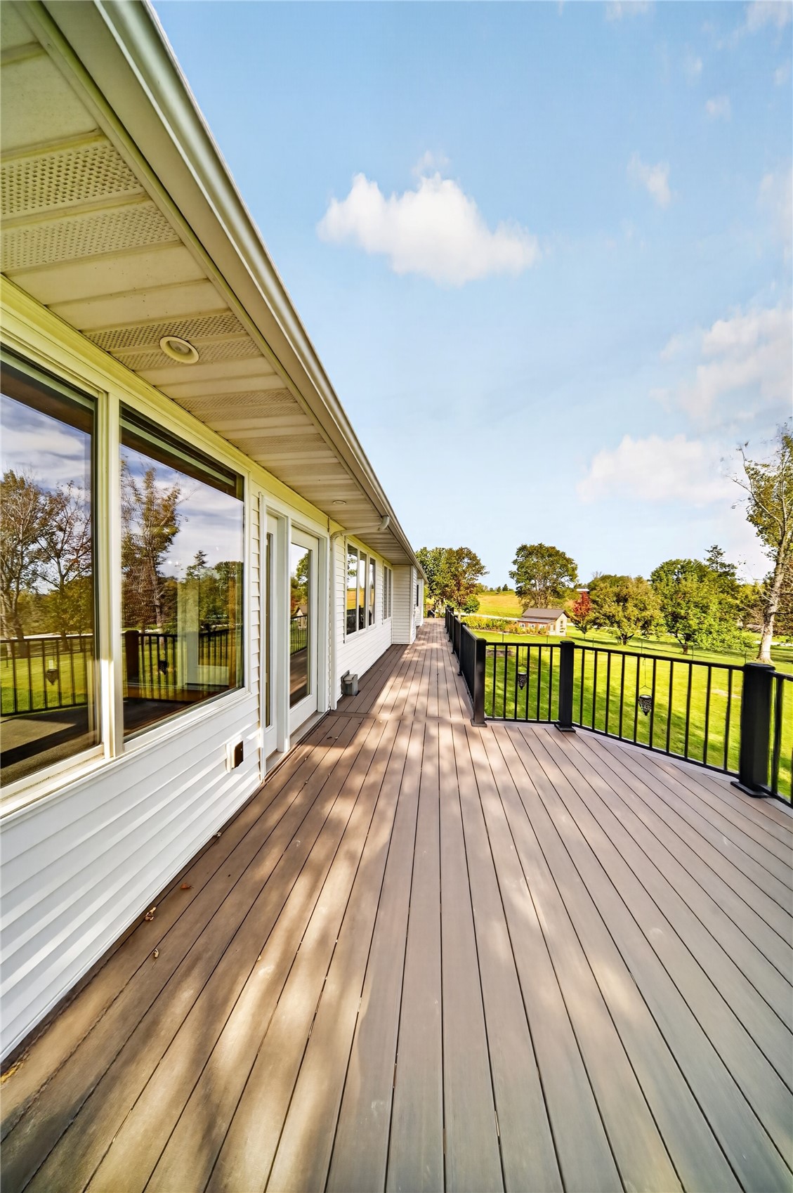 5089 Schwiebert Drive Walker IA 52352