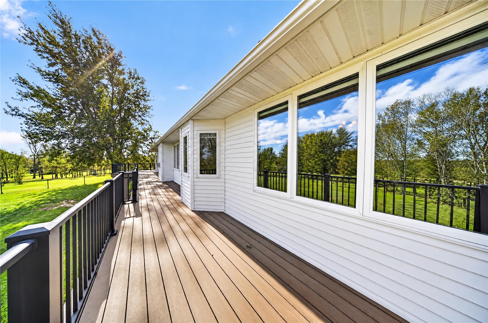 5089 Schwiebert Drive Walker IA 52352