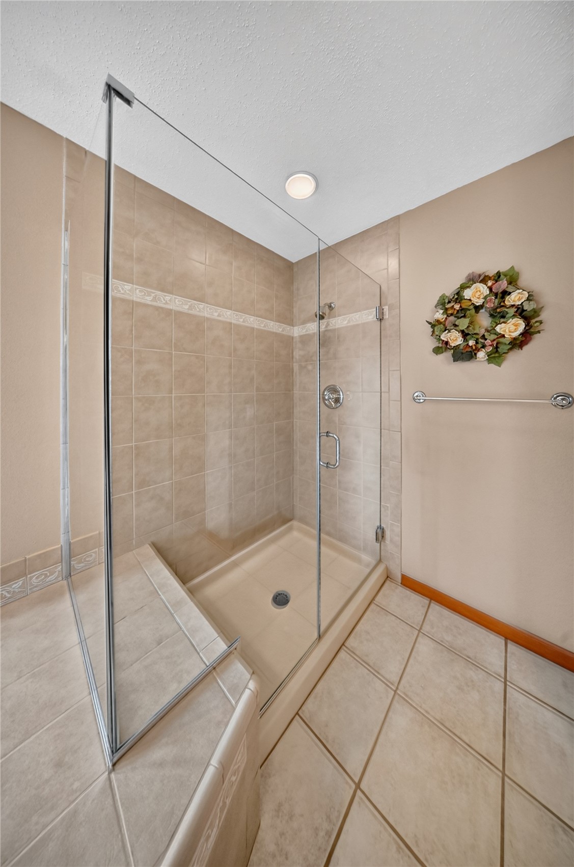 5089 Schwiebert Drive Walker IA 52352