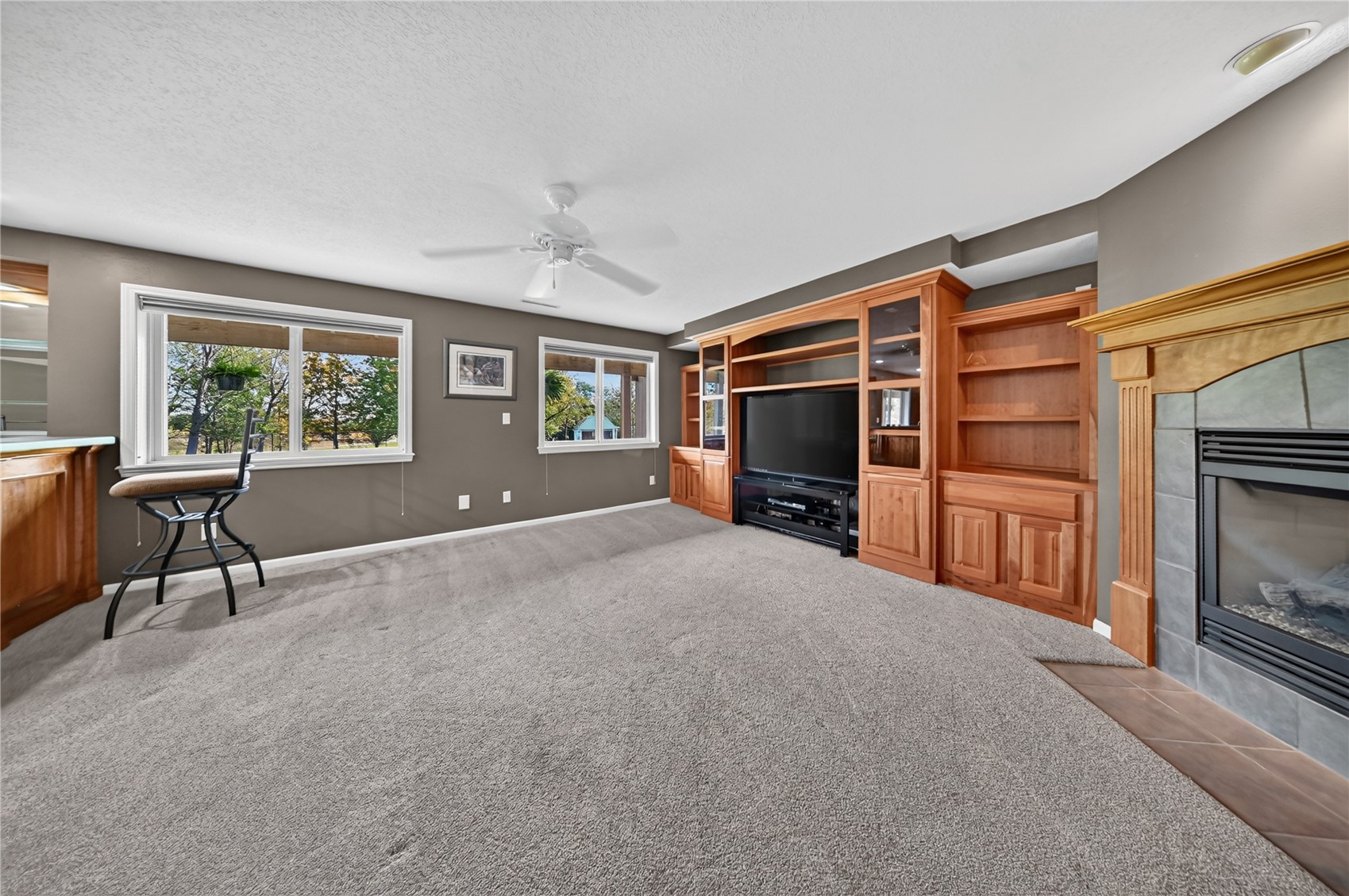 5089 Schwiebert Drive Walker IA 52352