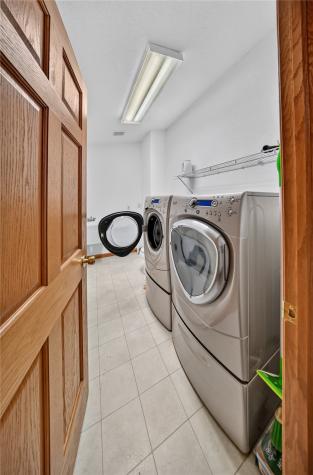 5089 Schwiebert Drive Walker IA 52352
