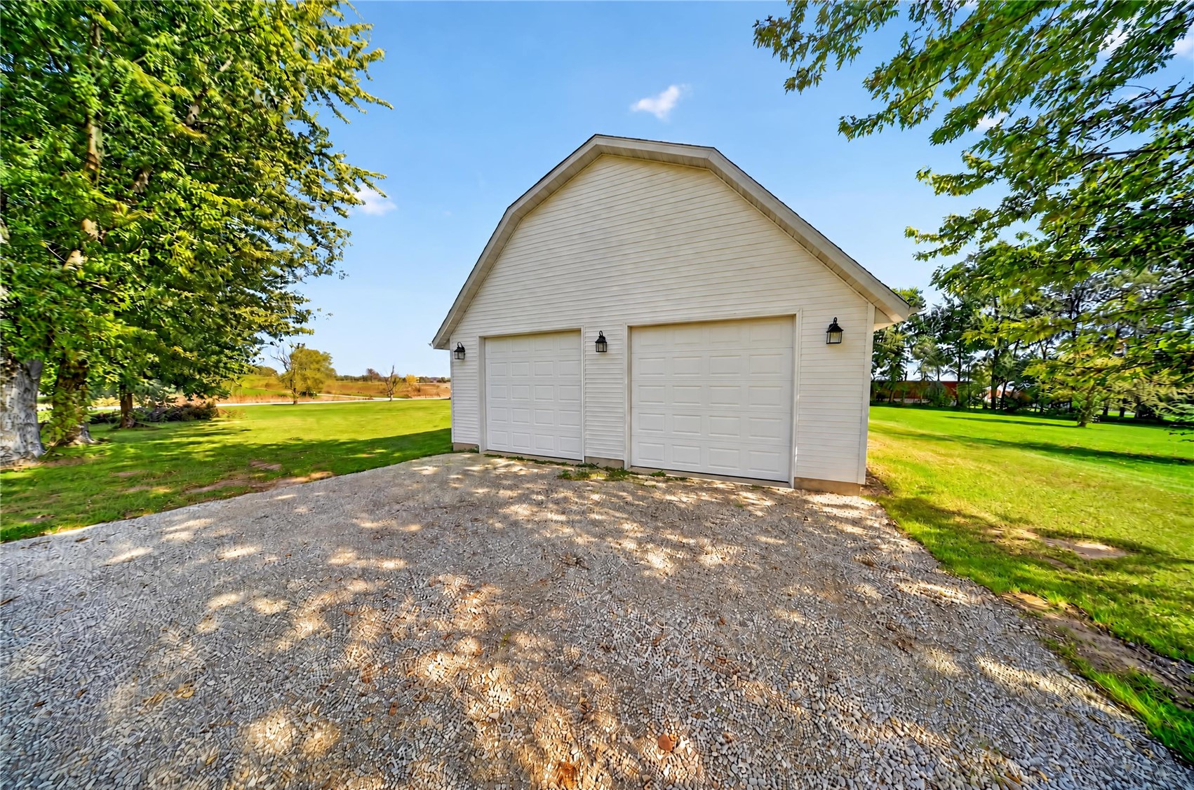 5089 Schwiebert Drive Walker IA 52352