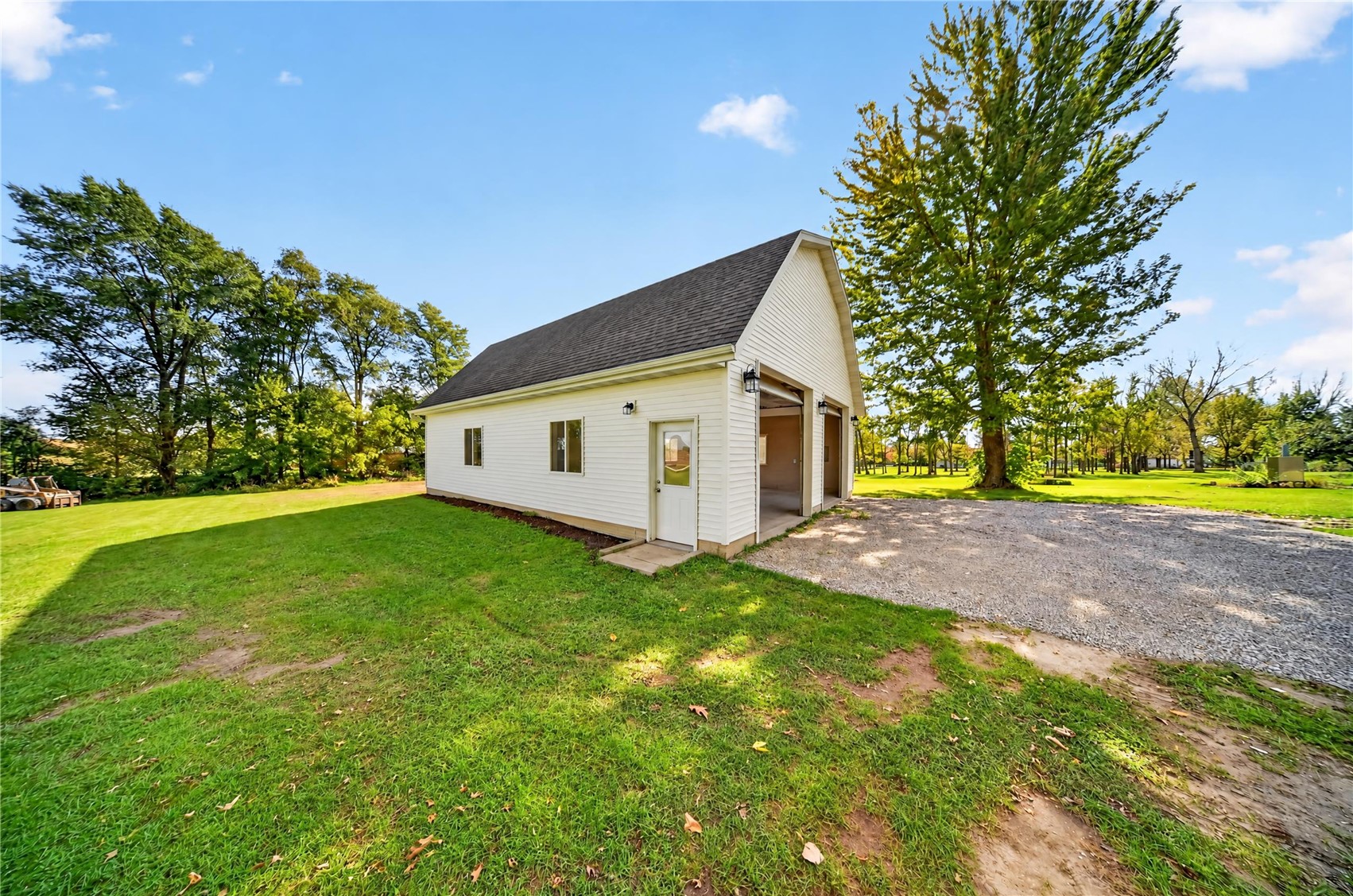 5089 Schwiebert Drive Walker IA 52352