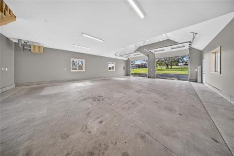 5089 Schwiebert Drive Walker IA 52352