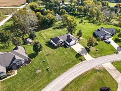 5089 Schwiebert Drive Walker IA 52352
