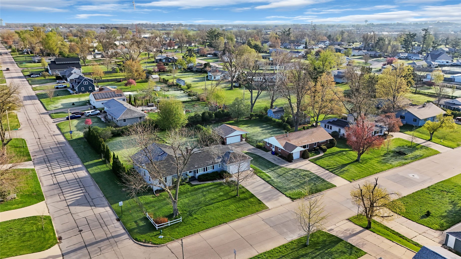 648 42nd Street NE Cedar Rapids IA 52402