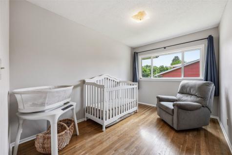 225 8th NW Mt Vernon IA 52314
