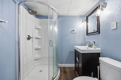 225 8th NW Mt Vernon IA 52314