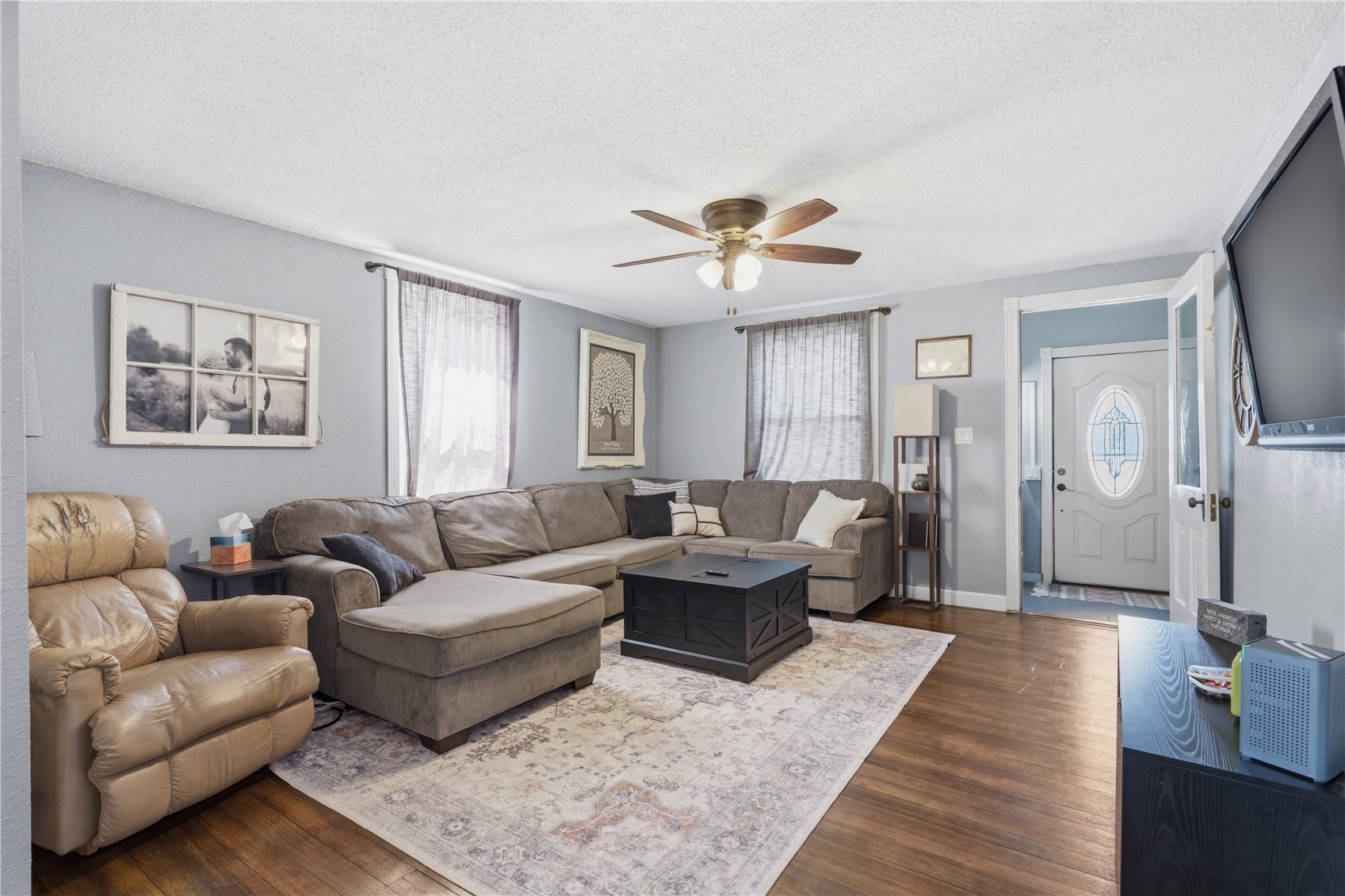 107 8th Street Van Horne IA 52346