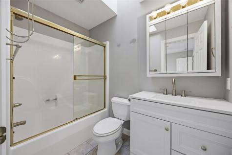 195 Morgan Court Cedar Rapids IA 52411