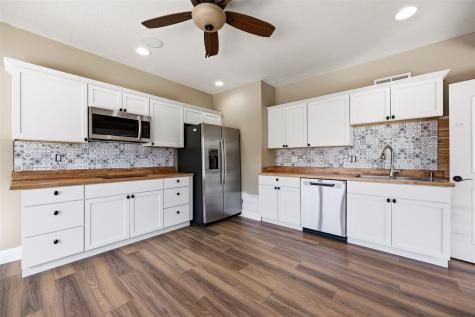 195 Morgan Court Cedar Rapids IA 52411