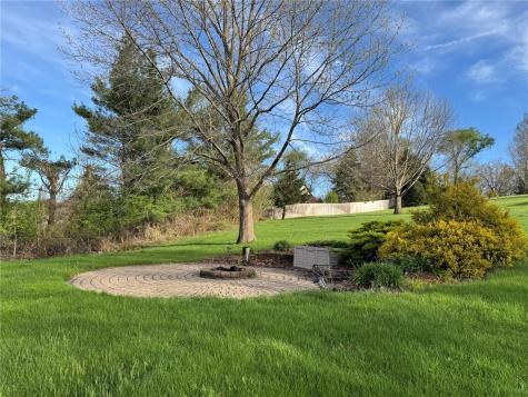 195 Morgan Court Cedar Rapids IA 52411