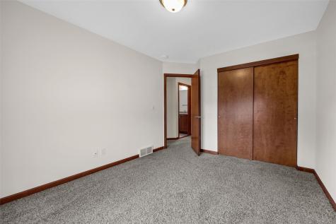 185 Jasper Street Marion IA 52302