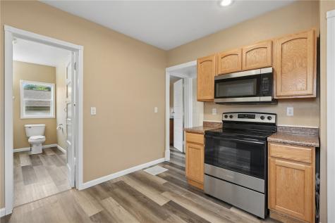 303 Ash Street Stanwood IA 52337