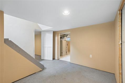 303 Ash Street Stanwood IA 52337