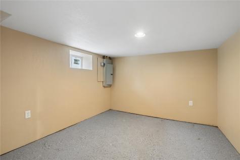 303 Ash Street Stanwood IA 52337