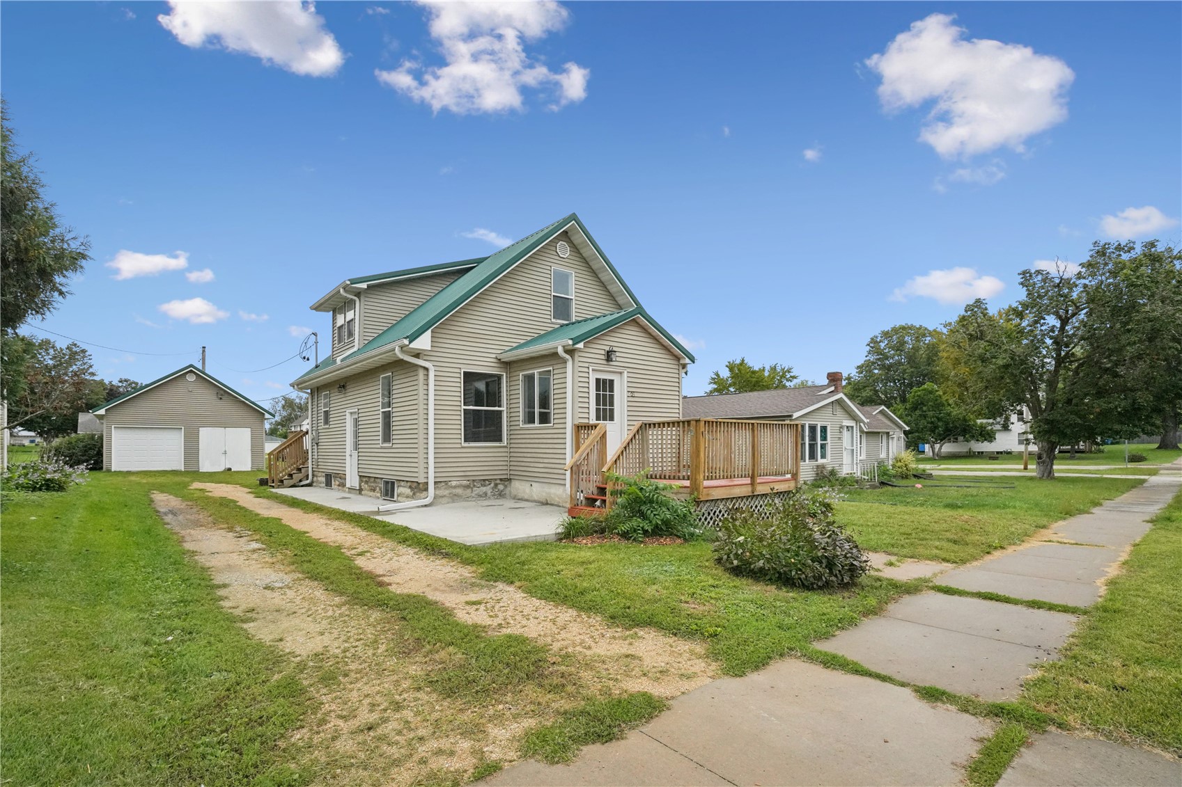 303 Ash Street Stanwood IA 52337