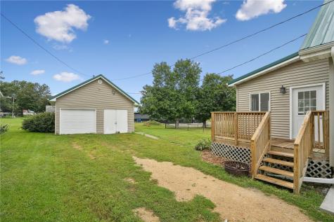 303 Ash Street Stanwood IA 52337