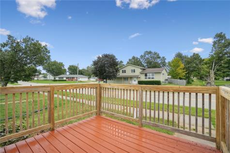 303 Ash Street Stanwood IA 52337
