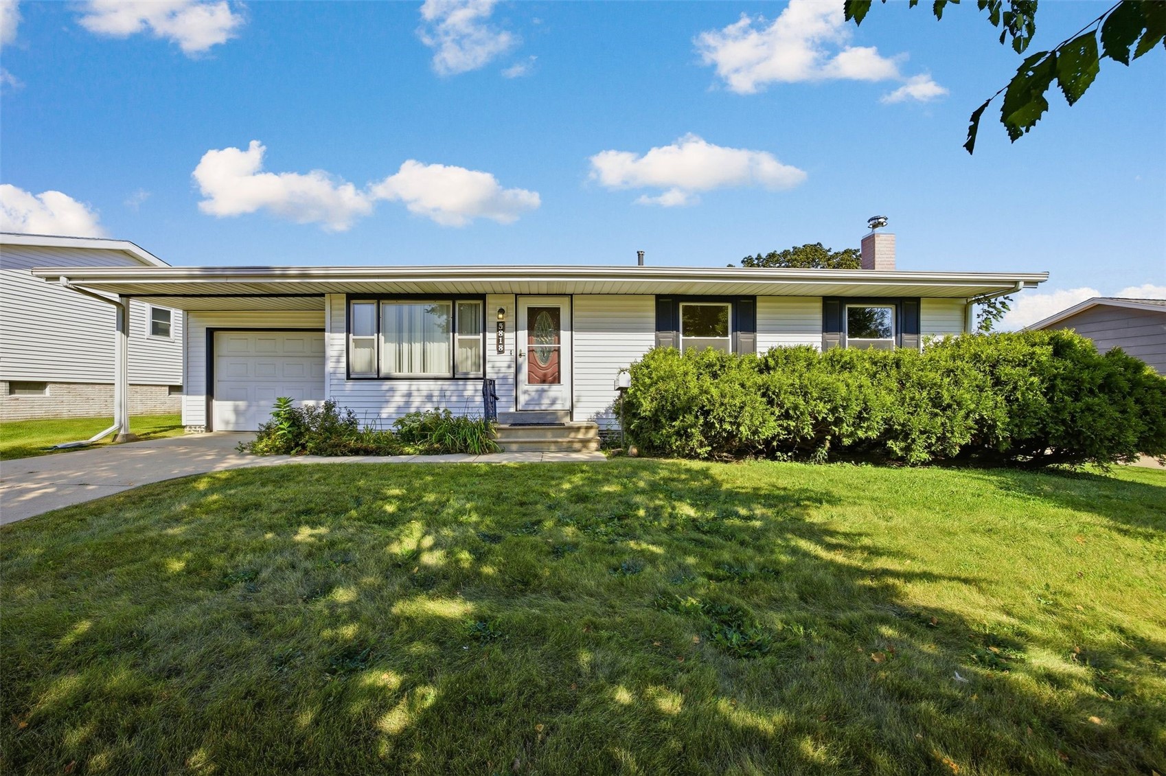 5818 Eastview Avenue SW Cedar Rapids IA 52404