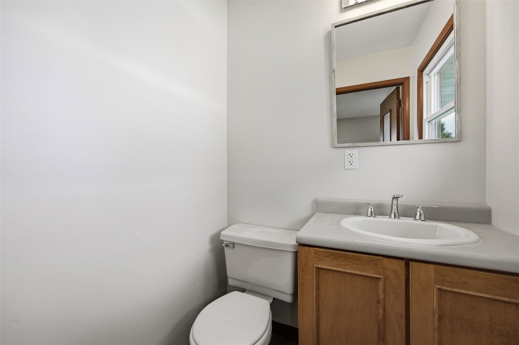 5818 Eastview Avenue SW Cedar Rapids IA 52404