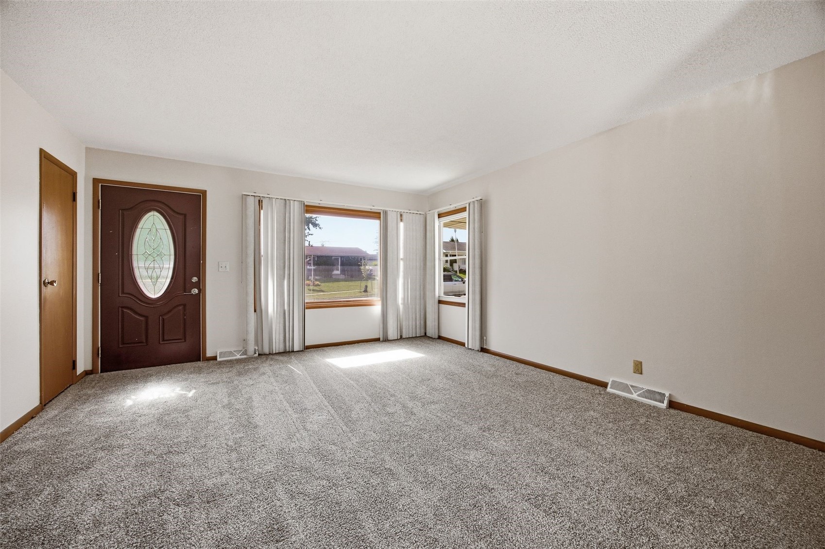 5818 Eastview Avenue SW Cedar Rapids IA 52404