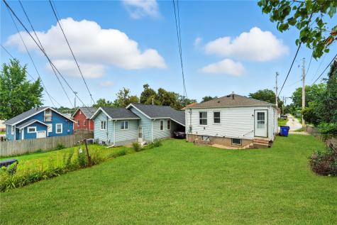 517 18th Street Cedar Rapids IA 52402