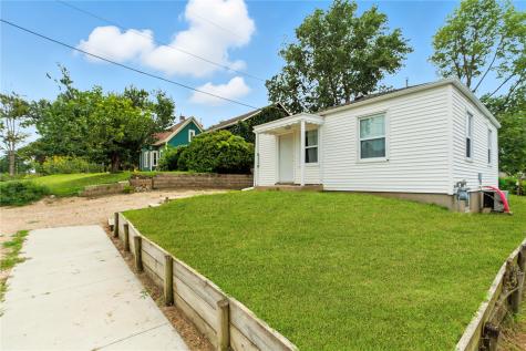 517 18th Street Cedar Rapids IA 52402